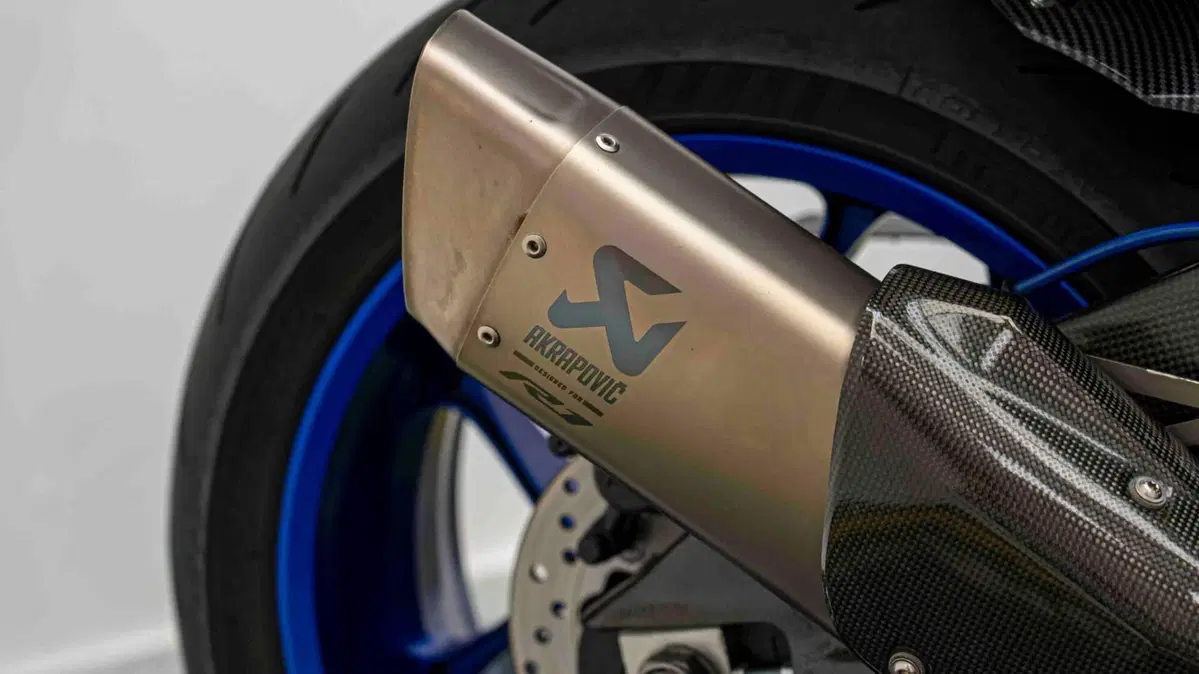 Yamaha YZF R1 (2017 - 19) (2)