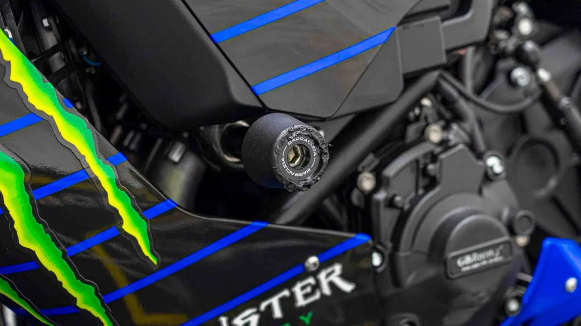 Yamaha YZF R1 (2017 - 19) (6)