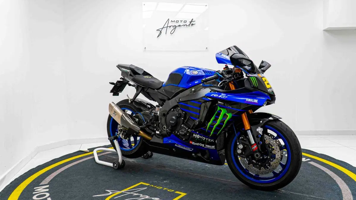 Yamaha YZF R1 (2017 - 19) (12)