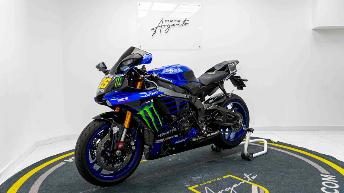 Yamaha YZF R1 (2017 - 19) (18)