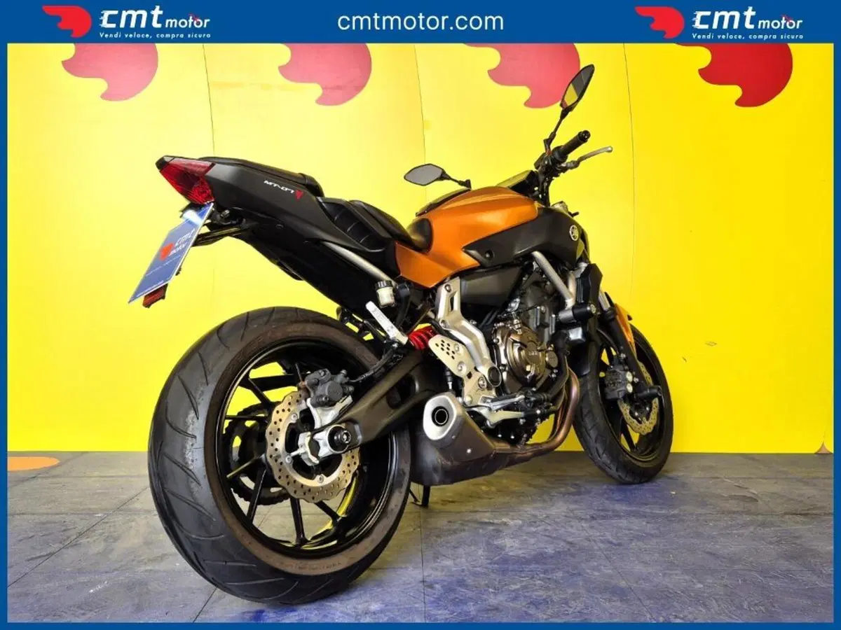 Yamaha MT-07 (2014 - 16) (4)