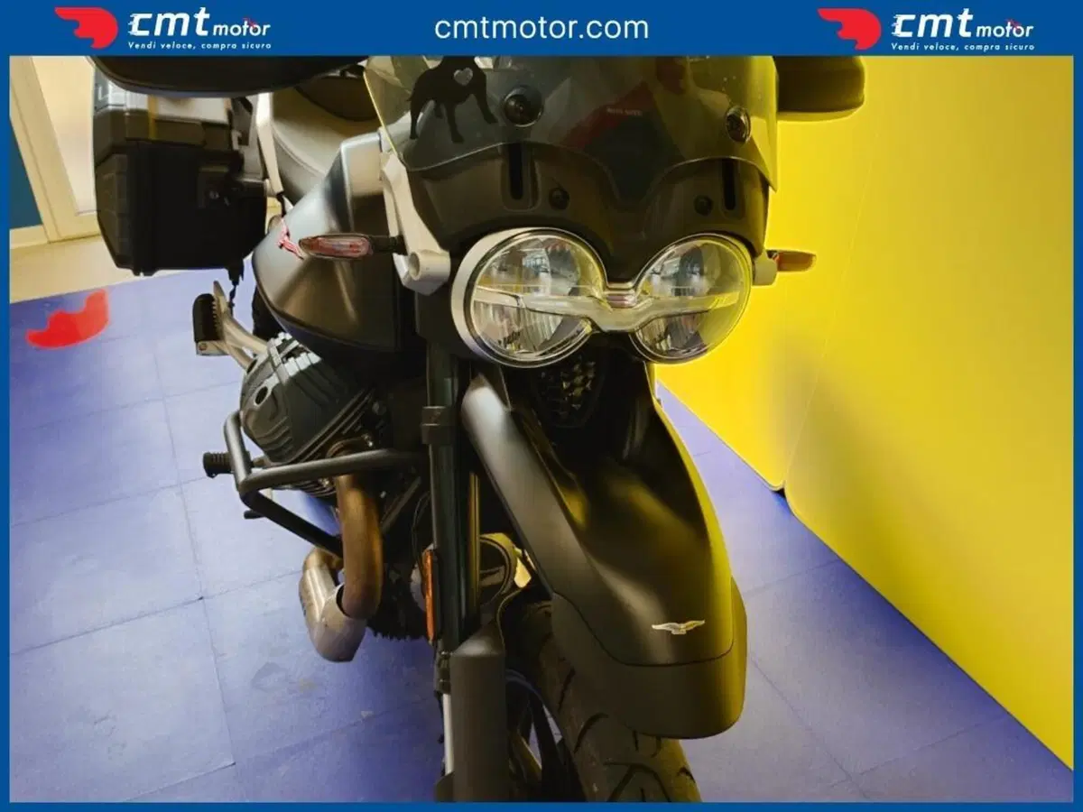Moto Guzzi V85 Strada (2024 - 26) (9)