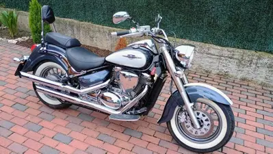 Suzuki Intruder 800 C (2009 - 14) usata