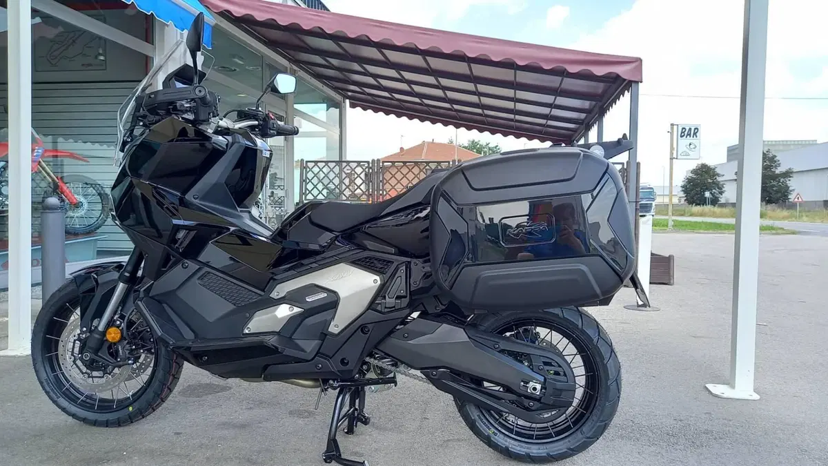 Honda X-ADV 750 (2025 - 27) (2)