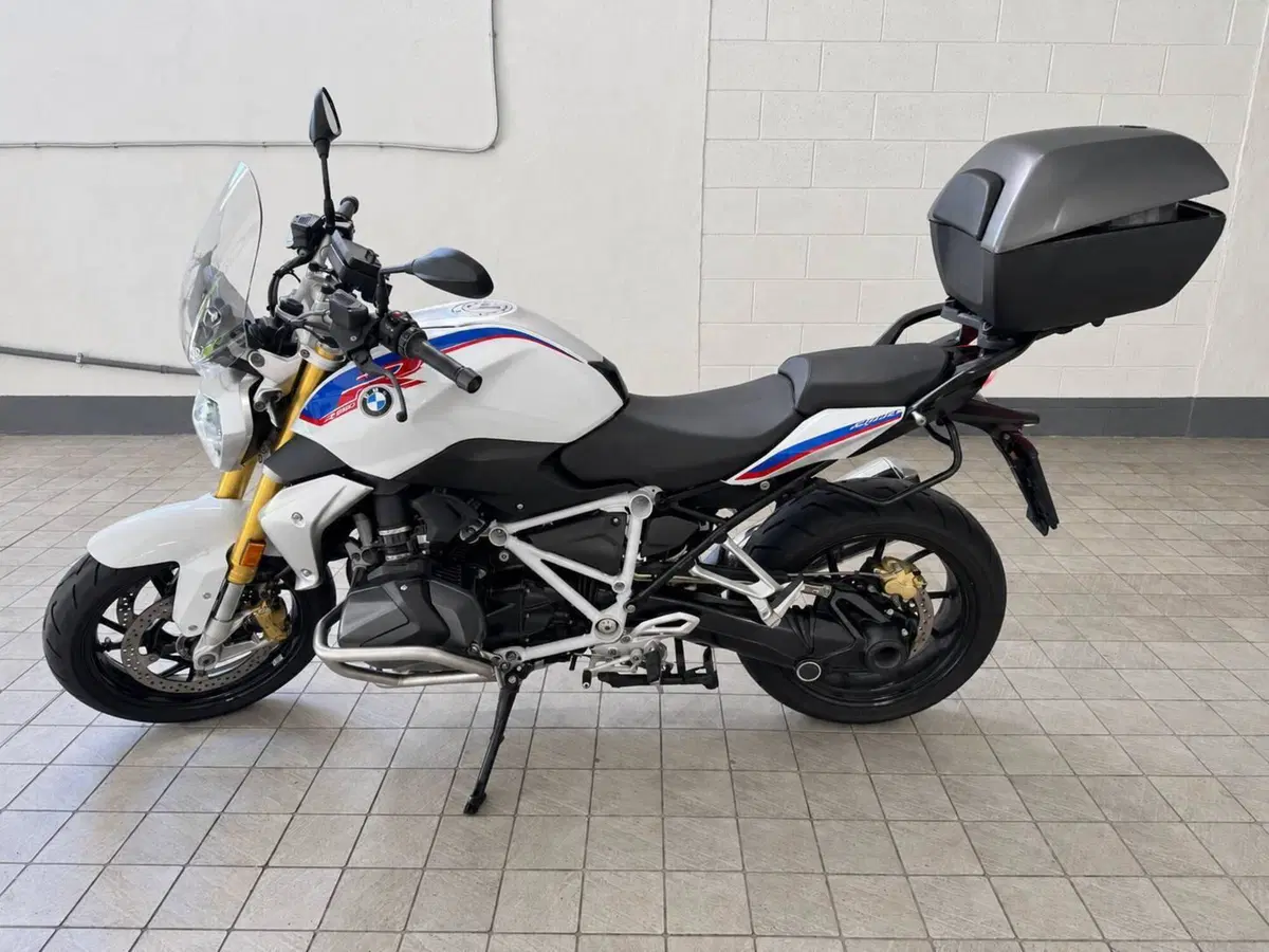 Bmw R 1250 R (2021 - 25) (6)