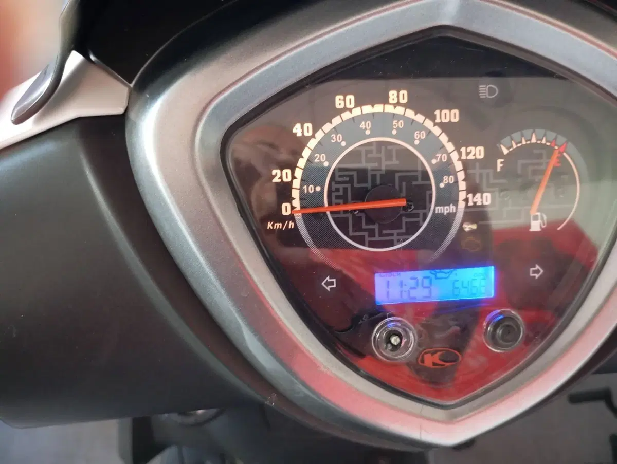 Kymco Agility 200i R16 + (2014 - 17) (5)