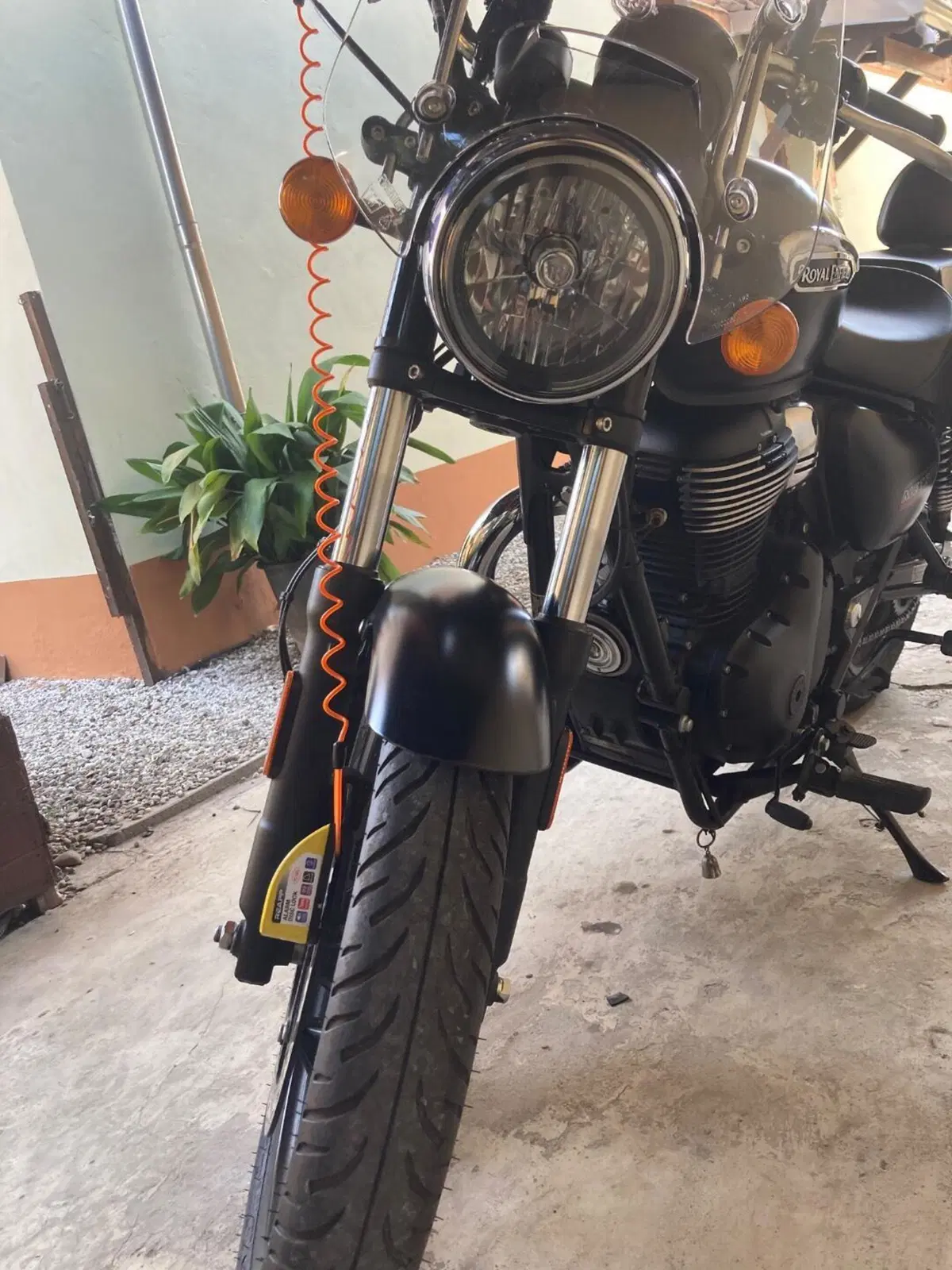 Royal Enfield Meteor 350 (2021 - 26) (3)