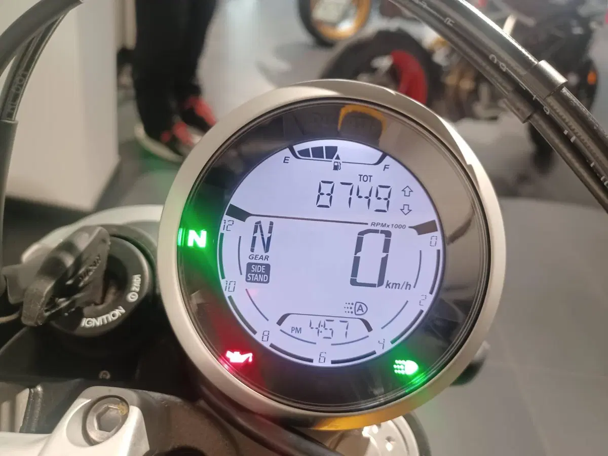 Ducati Scrambler 800 Full Throttle (2017 - 21) (3)