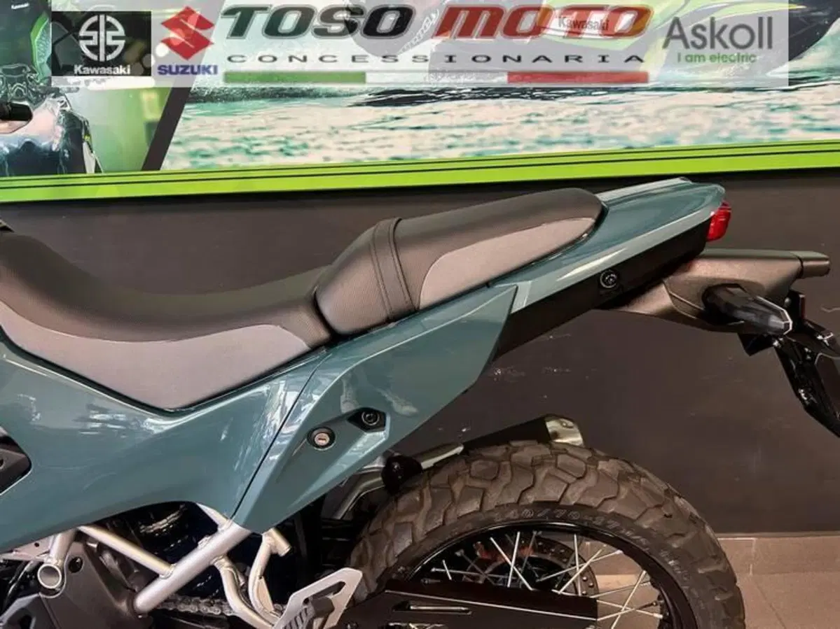 Kawasaki KLE 500 SE (2026) (8)