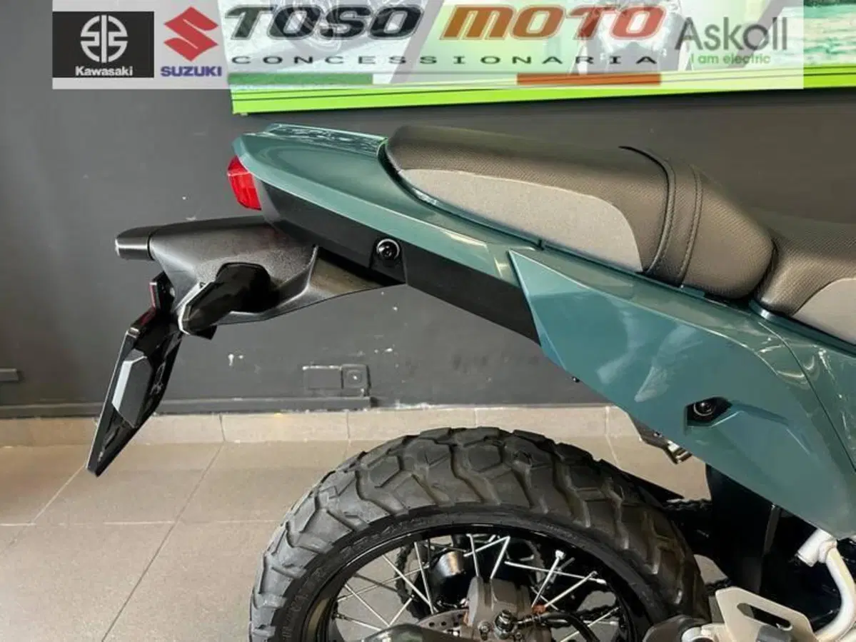 Kawasaki KLE 500 SE (2026) (12)