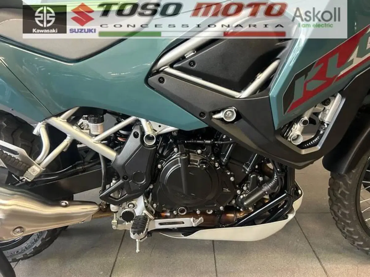 Kawasaki KLE 500 SE (2026) (13)
