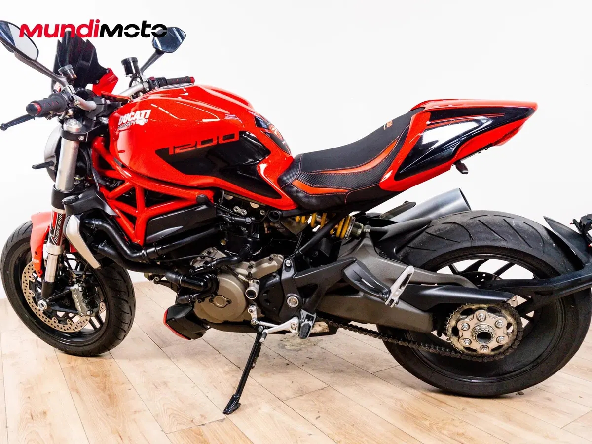 Ducati Monster 1200 (2014 - 16) (7)
