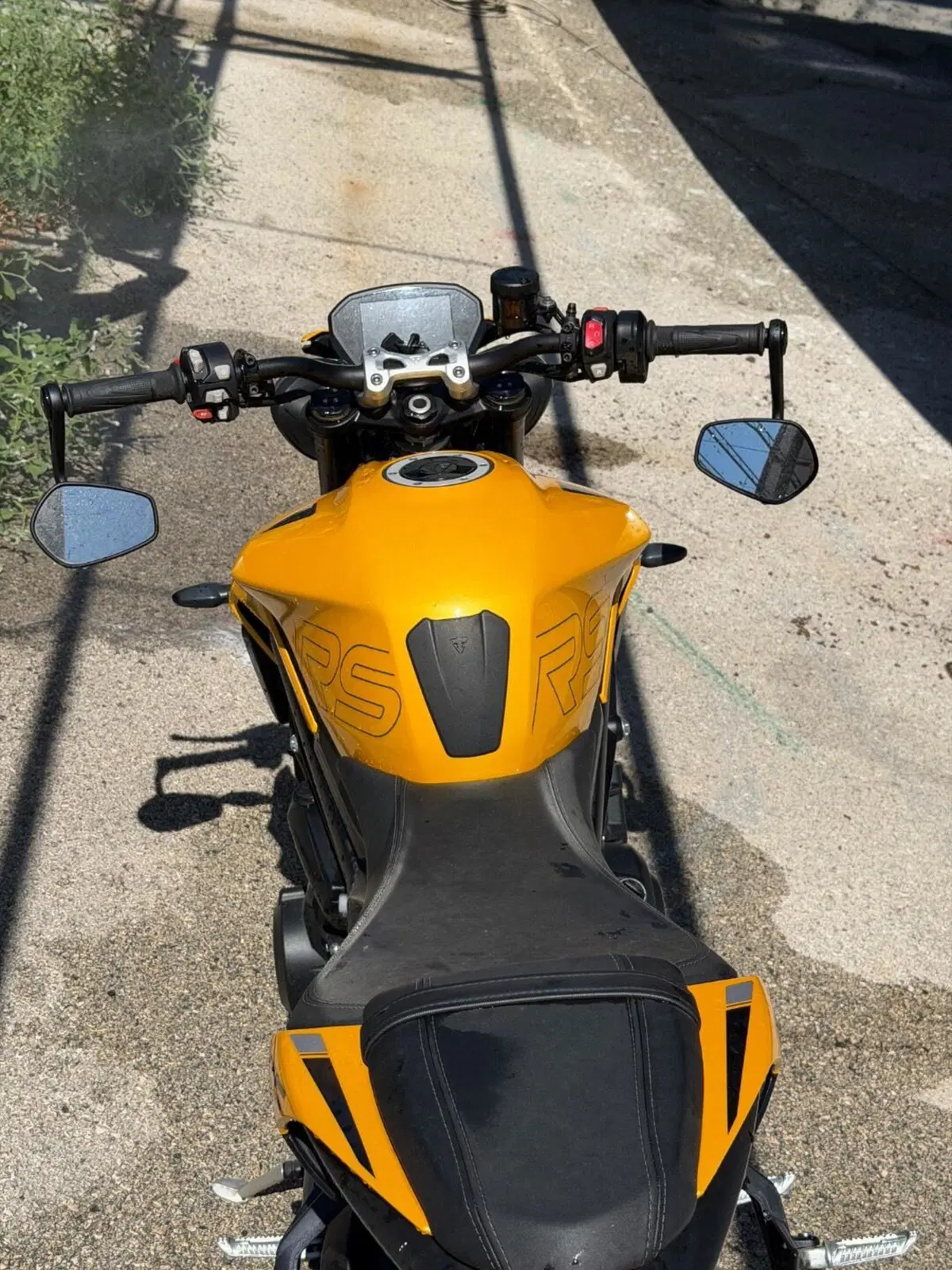 Triumph Street Triple 765 RS (2023 - 26) (3)