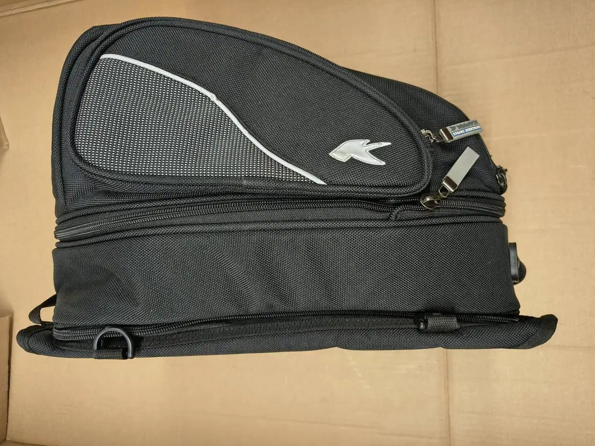 Borsa da Serbatoio Magnetica Kappa TK713