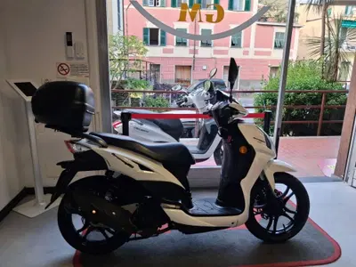 Sym Symphony 125 SR (2025) usata