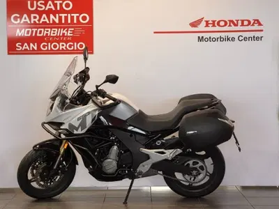 CFMOTO 650MT (2021 - 24) usata