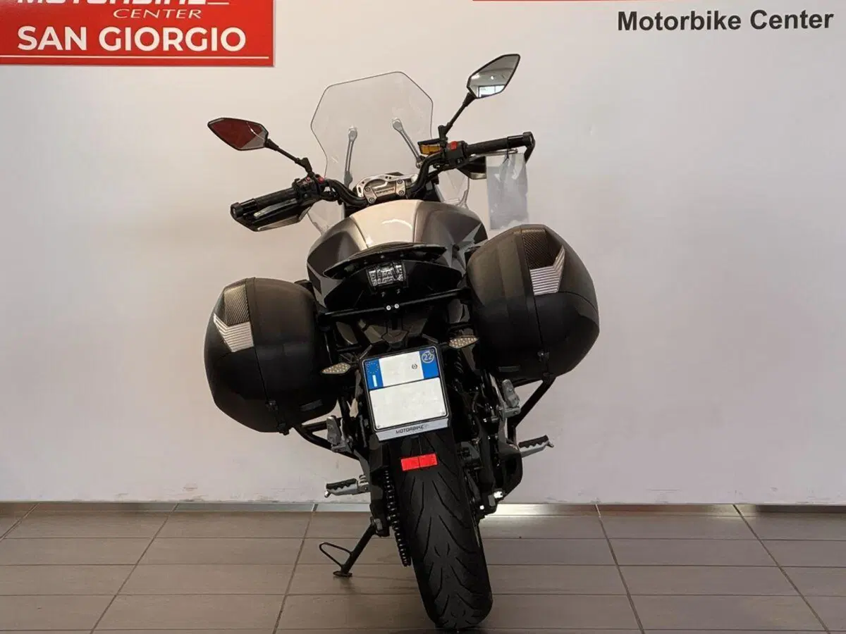 CFMOTO 650MT (2021 - 24) (4)