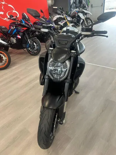 Ducati Diavel V4 (2023 - 26) usata