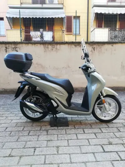 Honda SH 150i (2020 - 23) usata