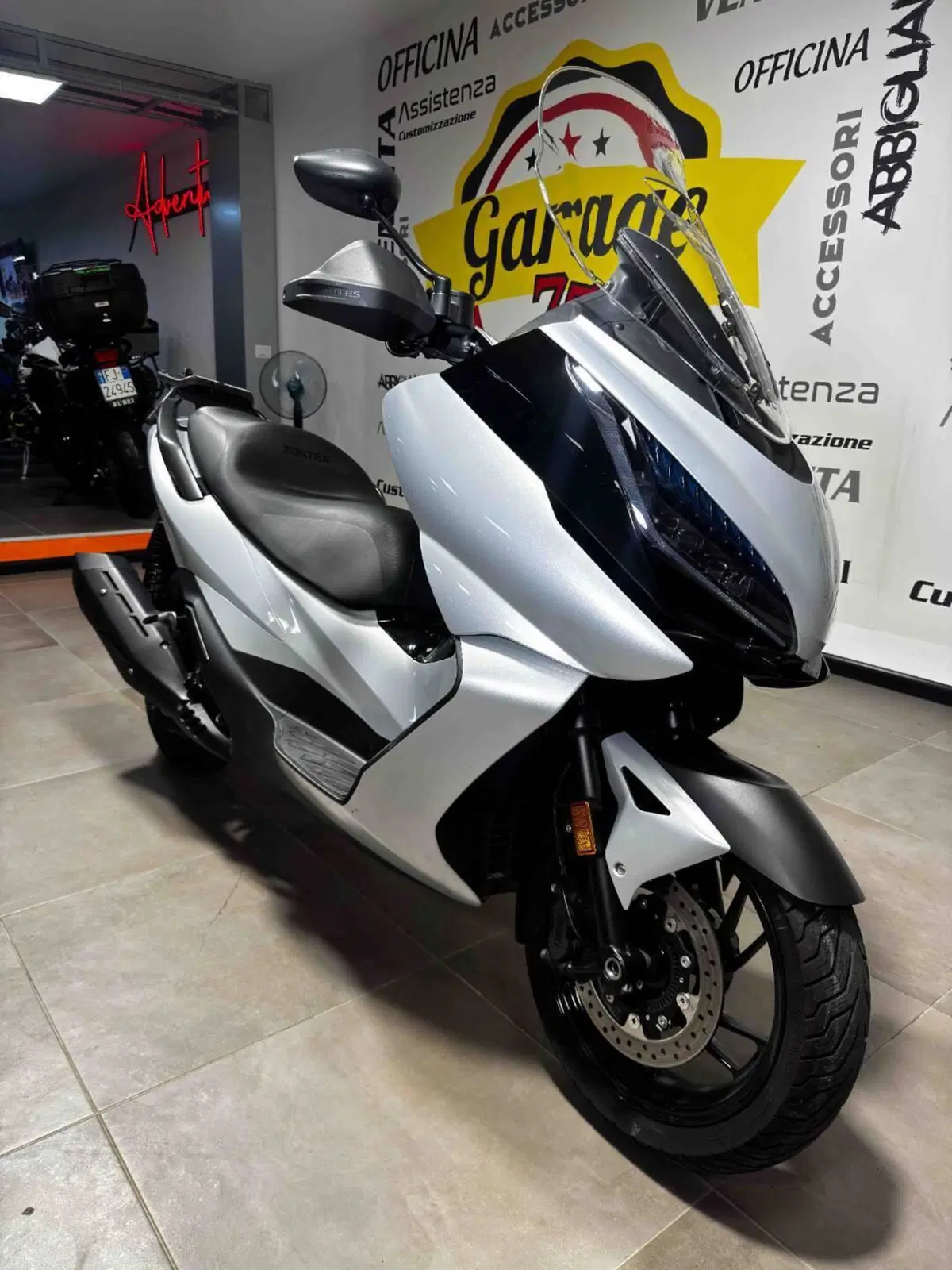 Zontes ZT350-E (2023 - 25) (2)
