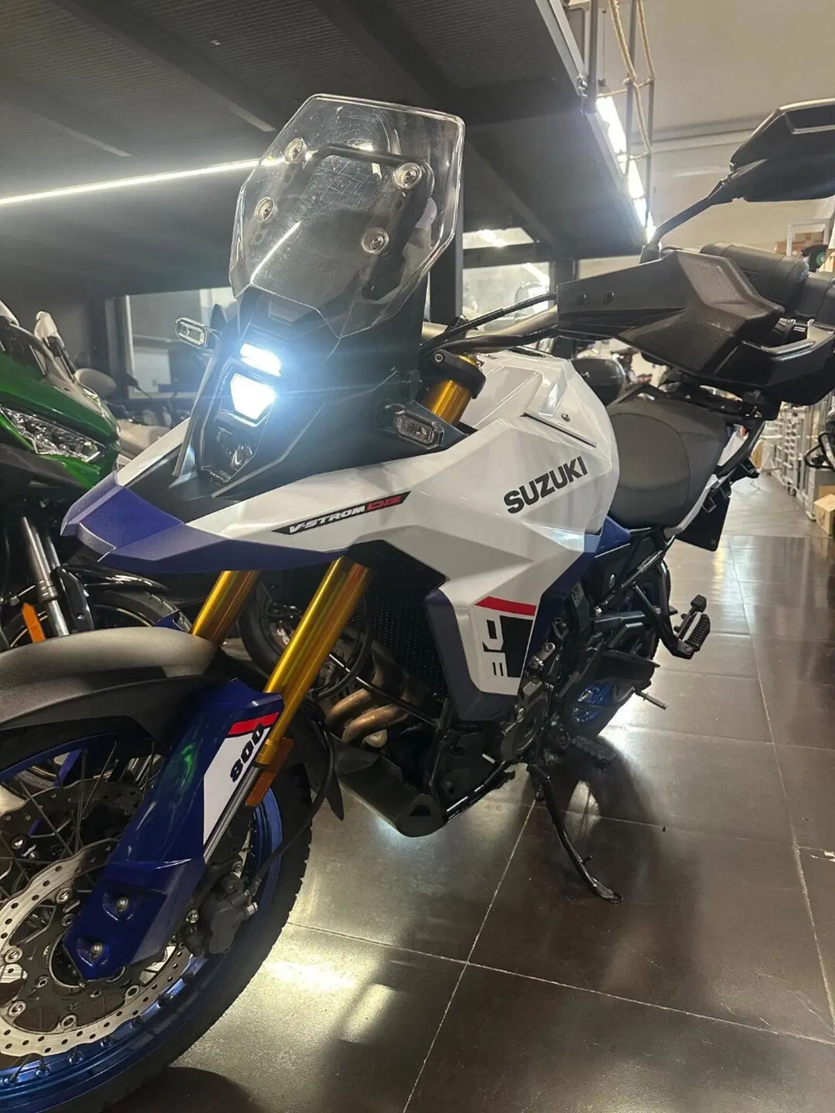 Suzuki V-Strom 800DE (2025 - 26) (8)