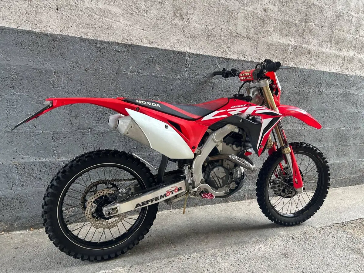 Honda CRF 250RX Enduro (2021) (4)