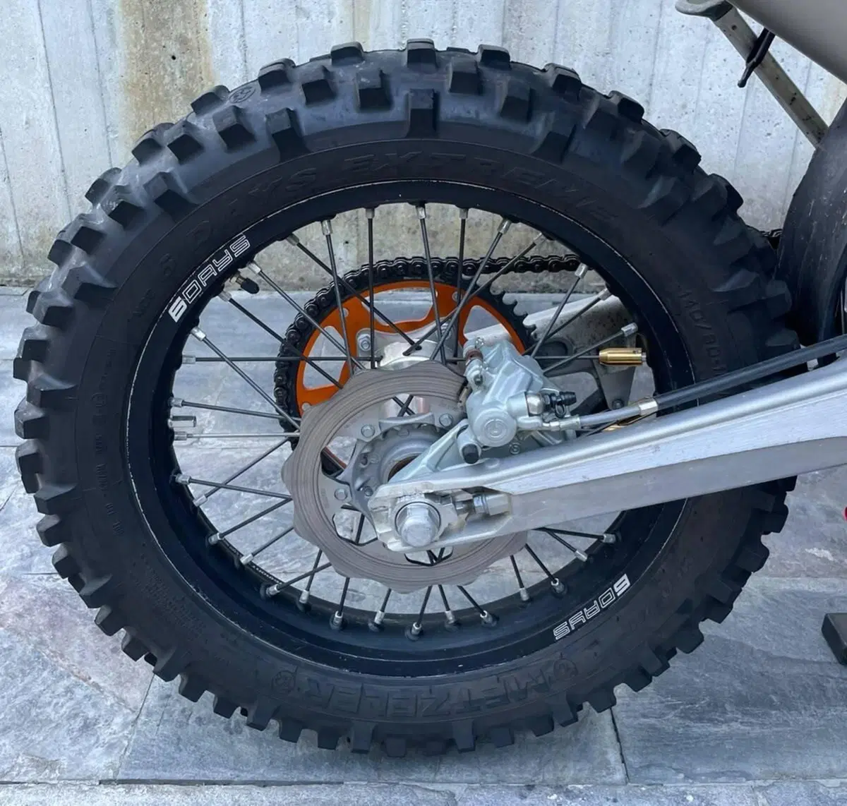 KTM 250 EXC-F Six Days (2023) (8)