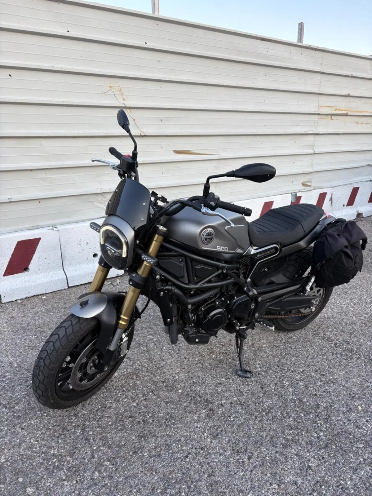 Benelli Leoncino 800 (2022 - 26) (3)
