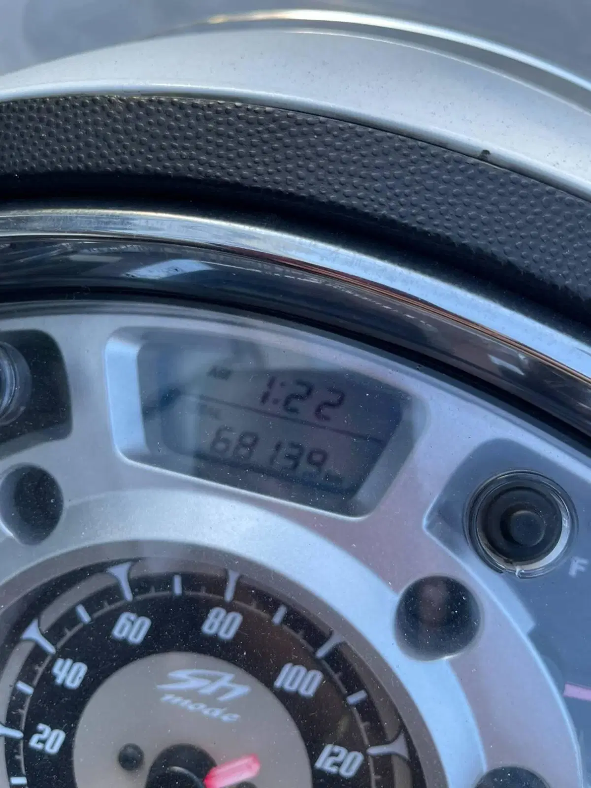 Honda SH 125 i ABS (2013 - 17) (2)