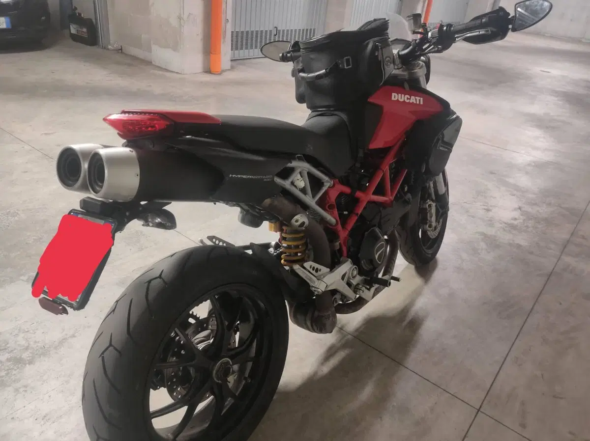 Ducati Hypermotard 1100 (2007 - 09) (3)