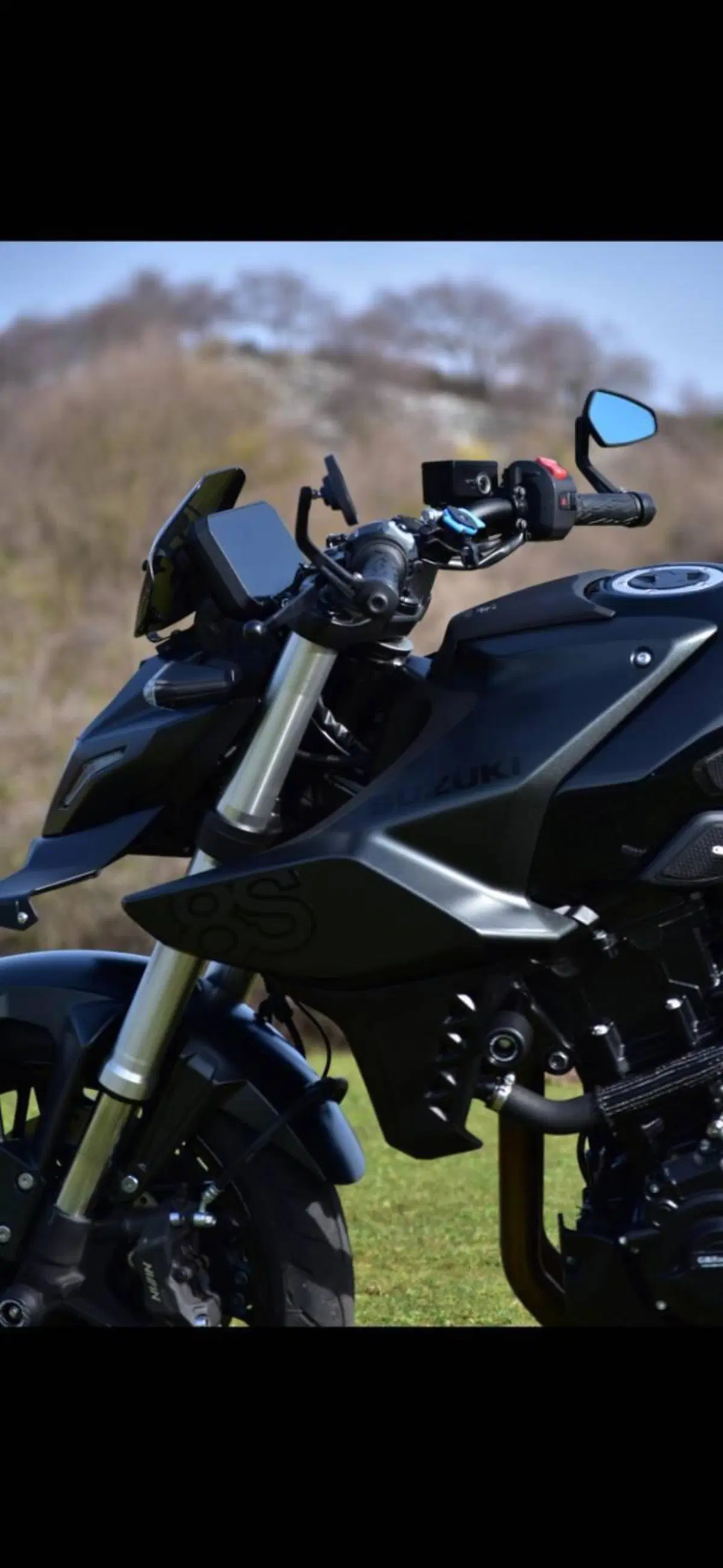 Suzuki GSX-8S (2023 - 24) (3)