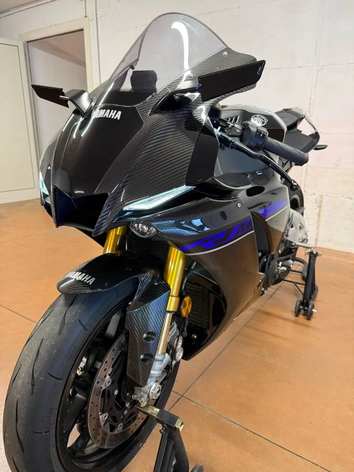 Yamaha YZF R1M (2020 - 25) (6)