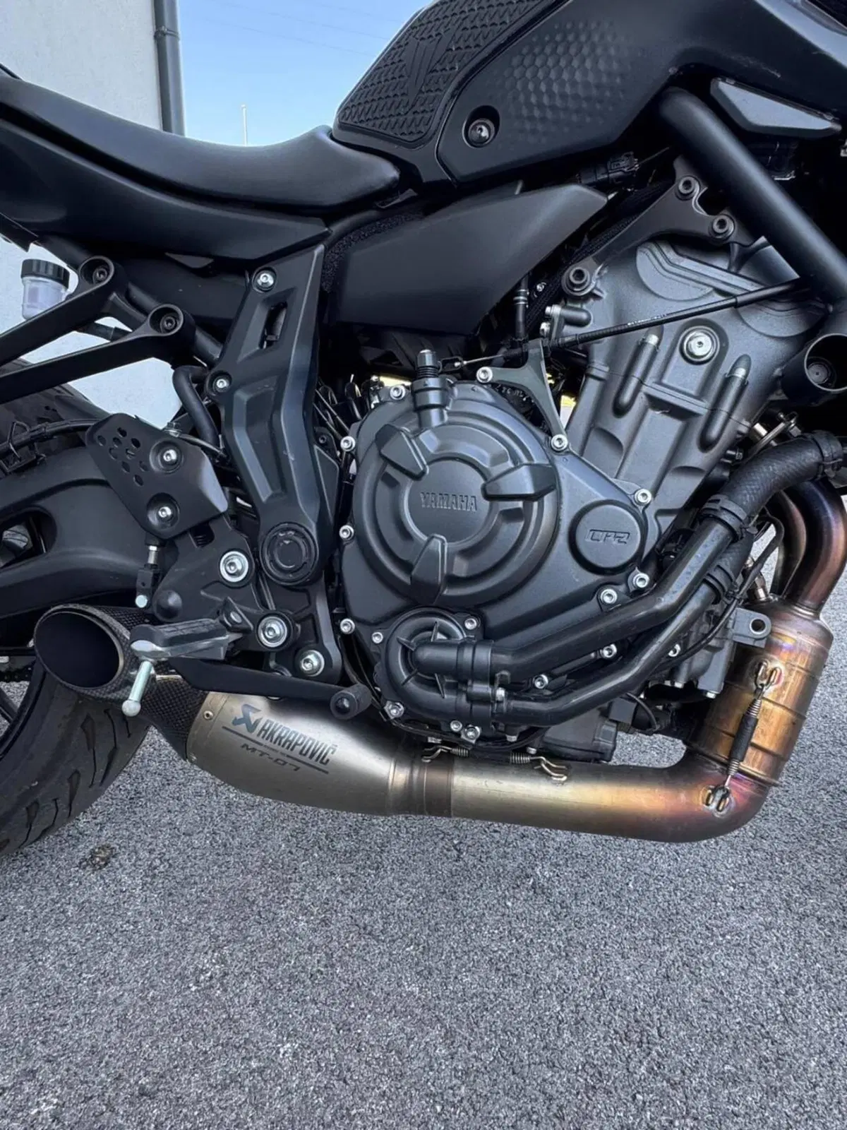 Yamaha MT-07 Pure (2023 - 25) (7)