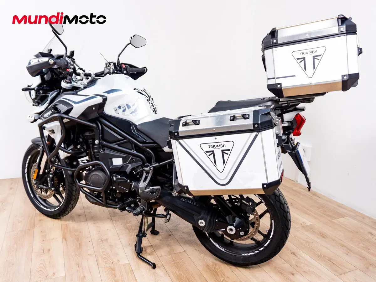 Triumph Tiger 1200 Alpine Edition (2020) (7)