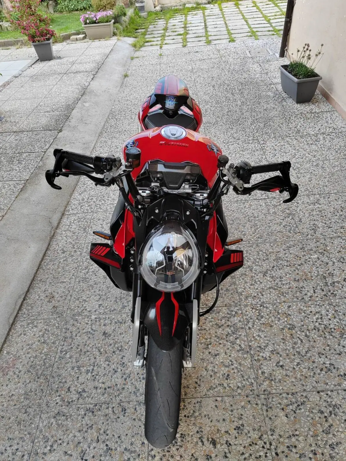 MV Agusta Brutale 1000 RS (2022 - 26) (5)