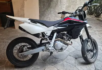 Husqvarna SMR 125 (2011 - 13) usata
