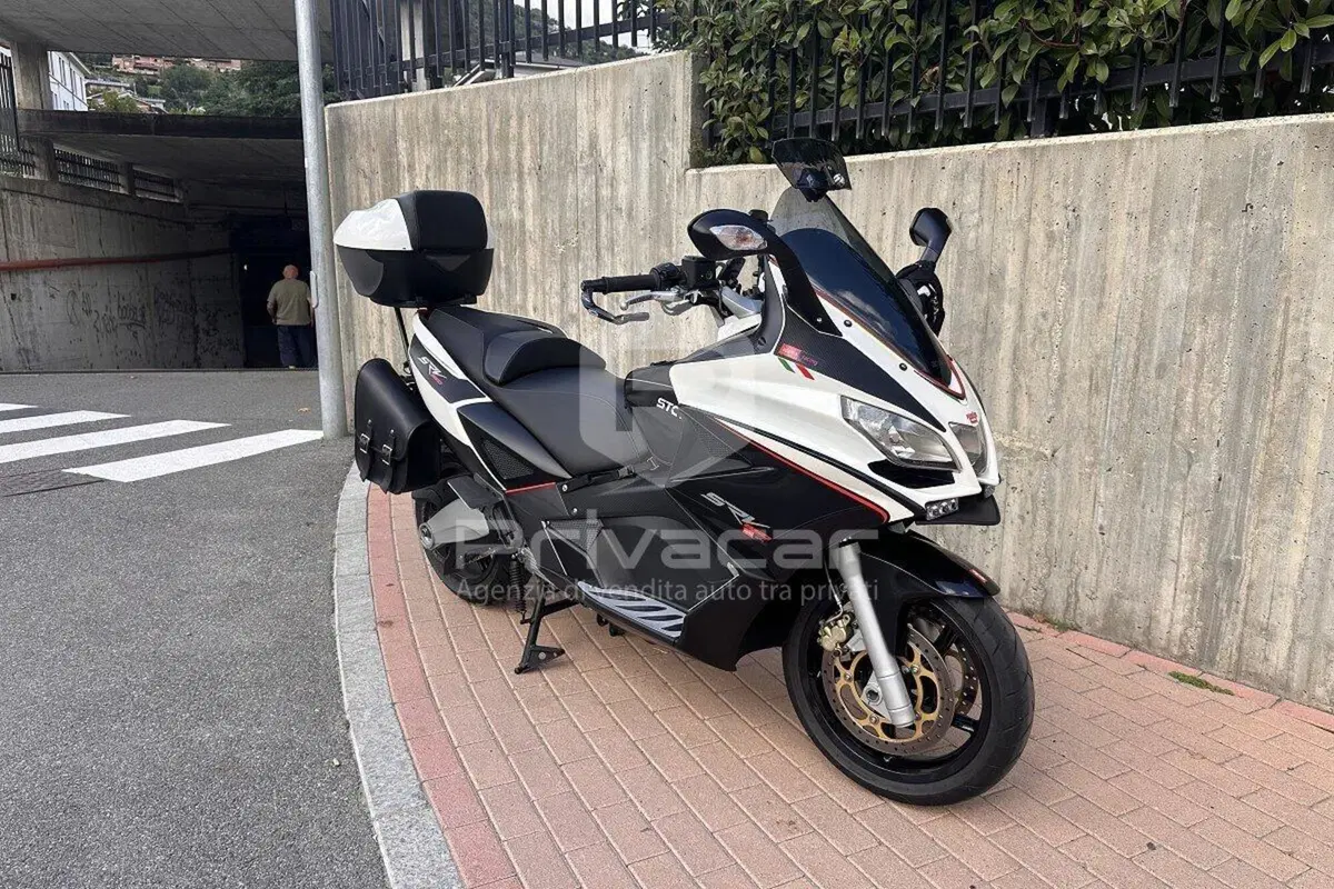 Aprilia SRV 850 (2011 - 16) (2)