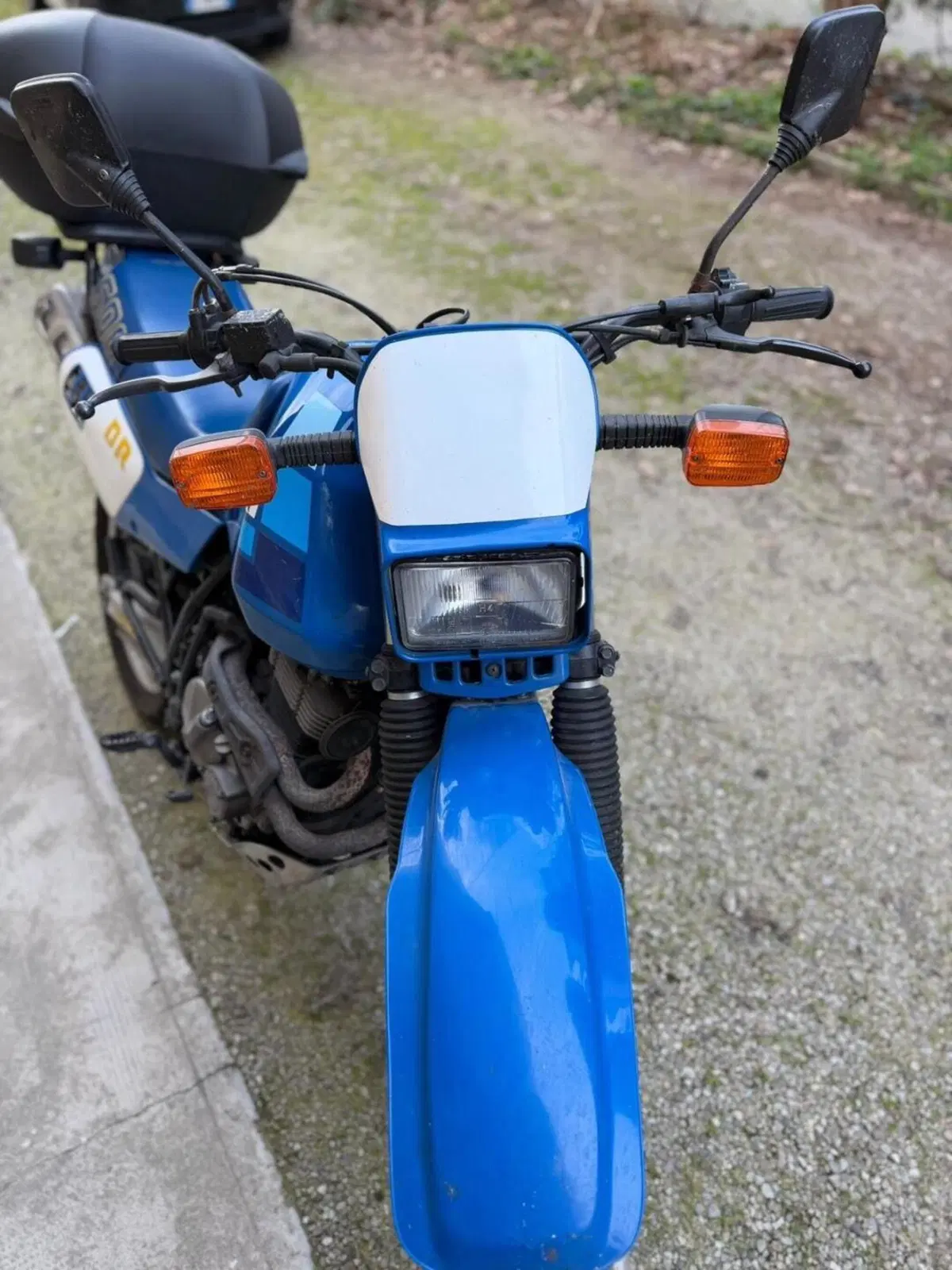 Suzuki Dr 600 R (8)
