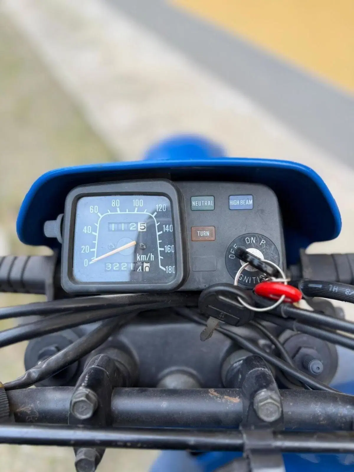 Suzuki Dr 600 R (13)
