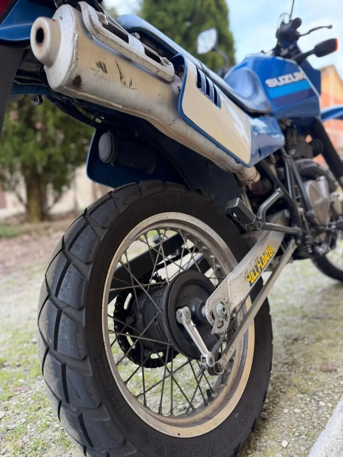Suzuki Dr 600 R (14)