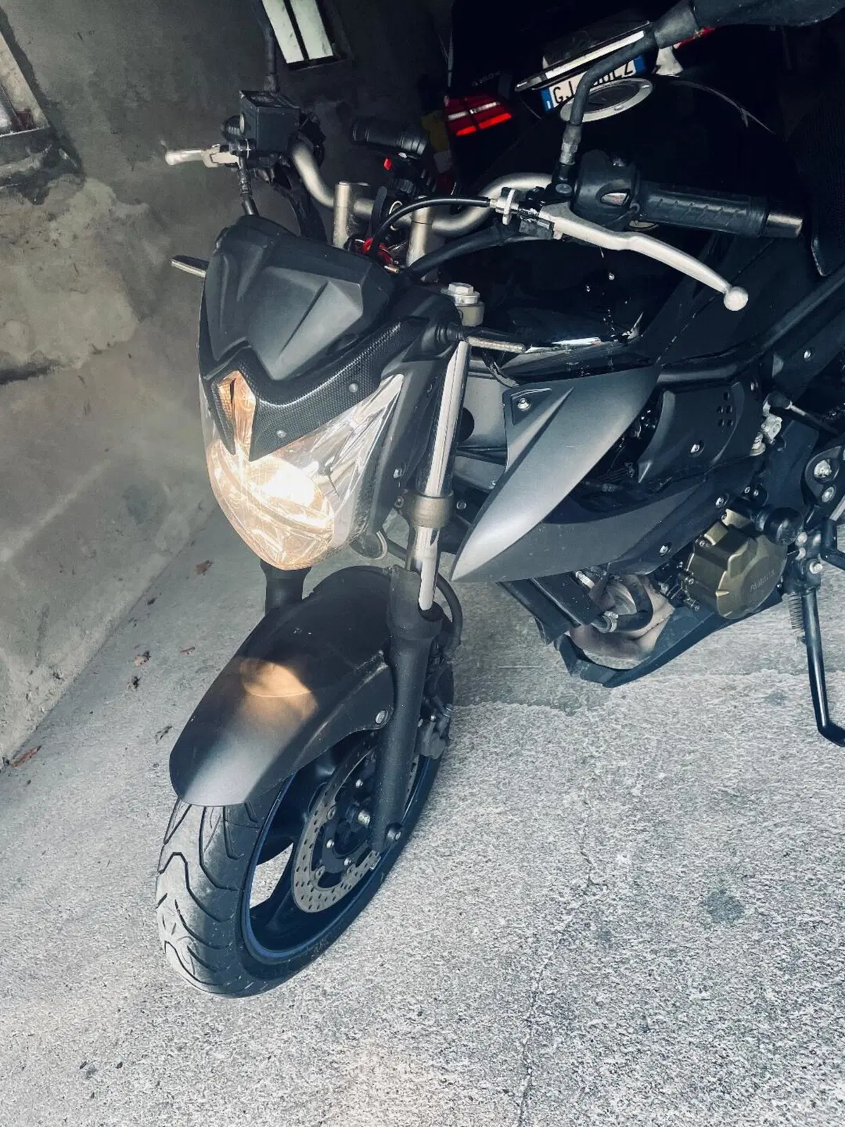 Yamaha XJ6 (2008 - 15) (2)
