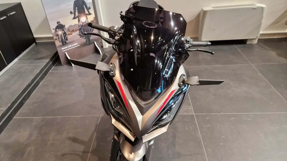 Kawasaki Ninja 1100 SX SE Performance (2025 - 26) (13)