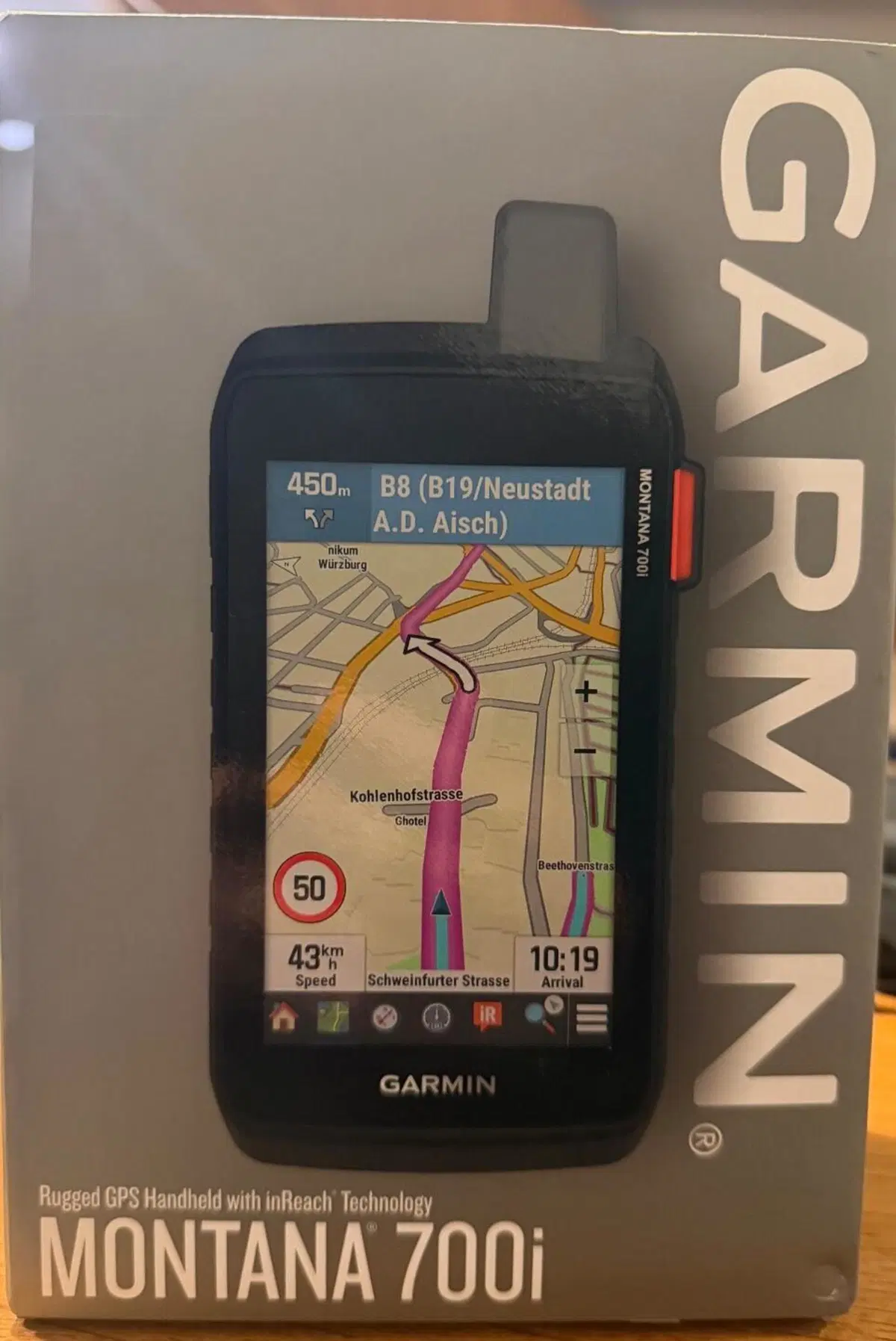 GARMIN MONTANA 700I (2)