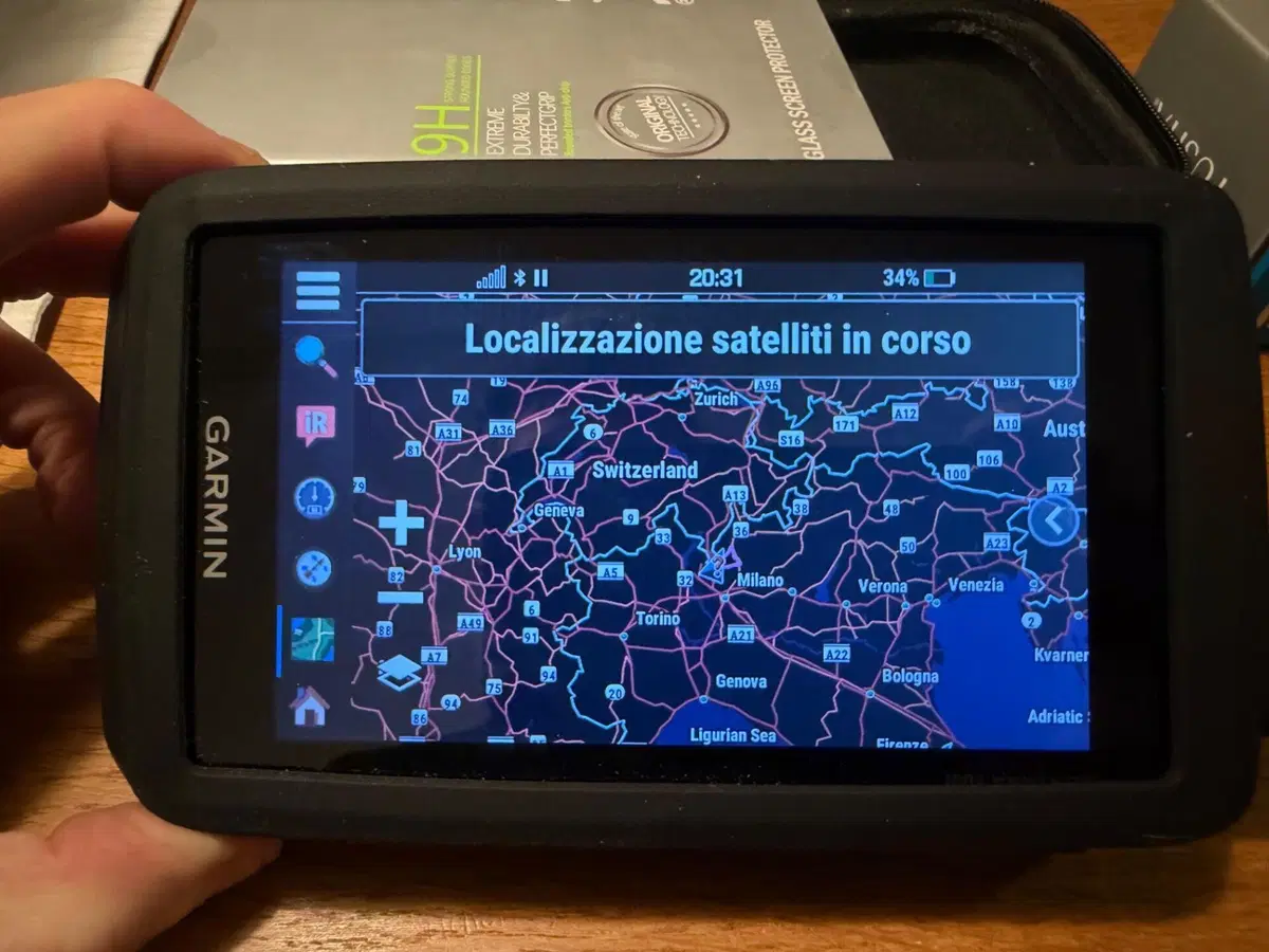 GARMIN MONTANA 700I (3)