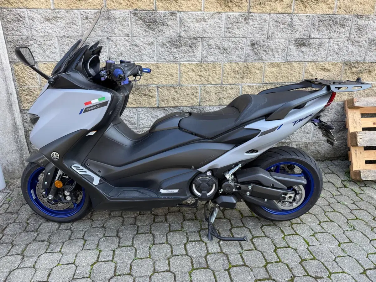 Yamaha T-Max 560 (2020 - 21)