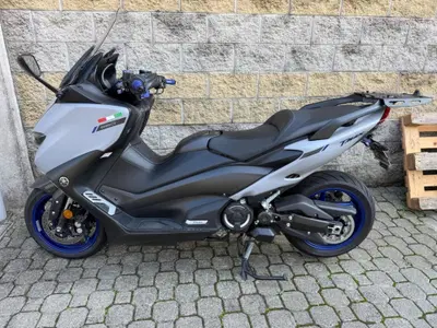 Yamaha T-Max 560 (2020 - 21) usata