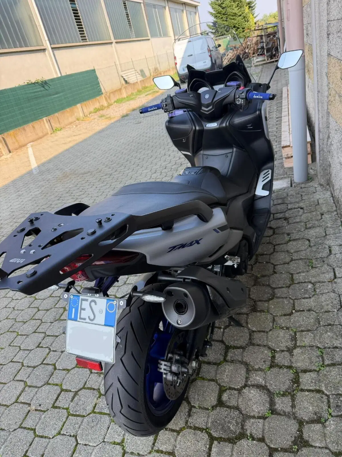 Yamaha T-Max 560 (2020 - 21) (5)