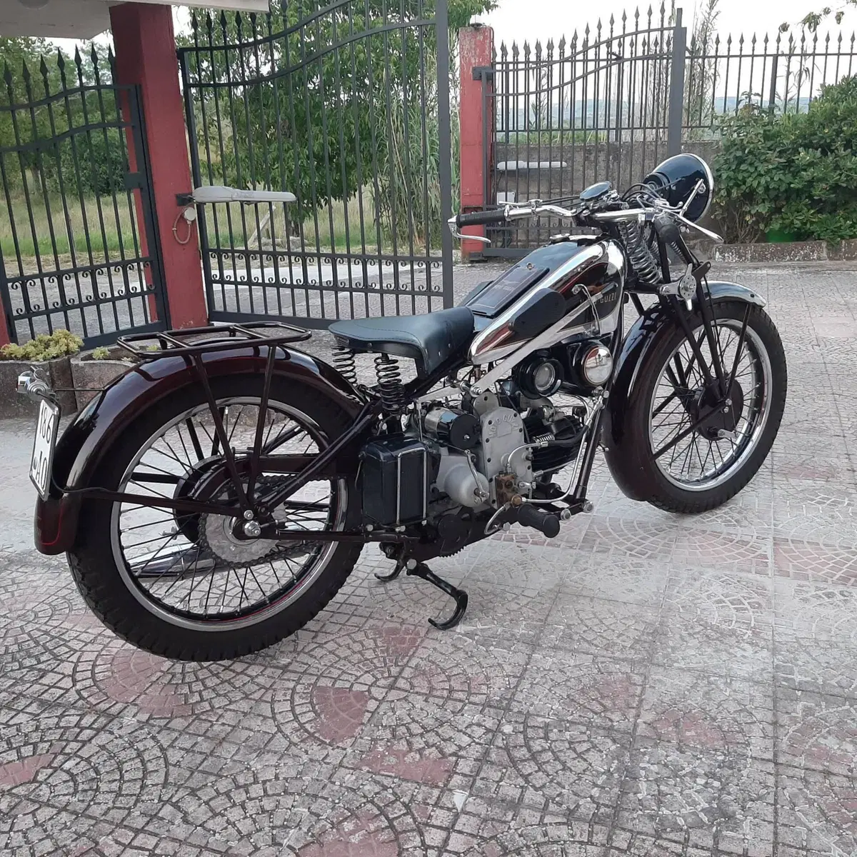 Moto Guzzi SPORT 15 (2)