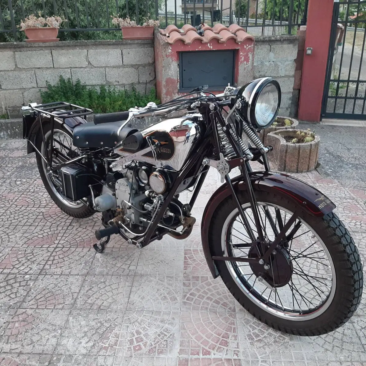 Moto Guzzi SPORT 15 (8)