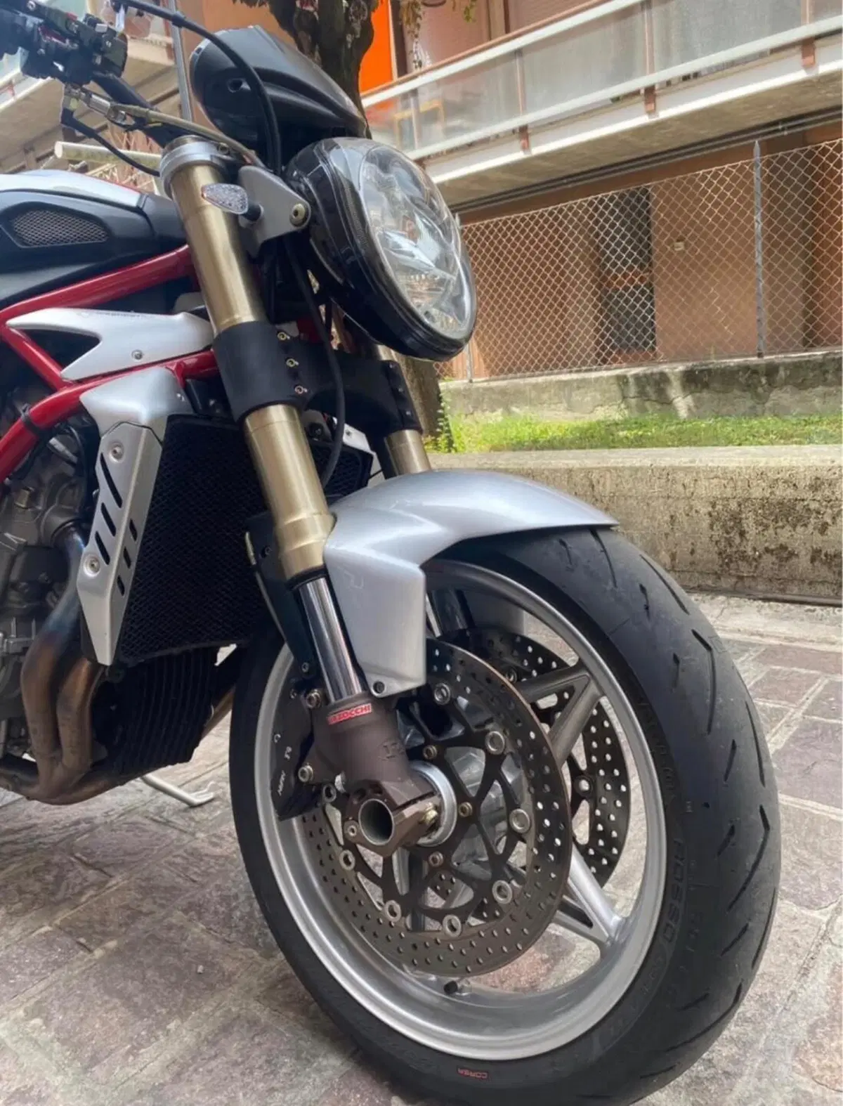 MV Agusta Brutale 910 S (2005 - 11) (3)